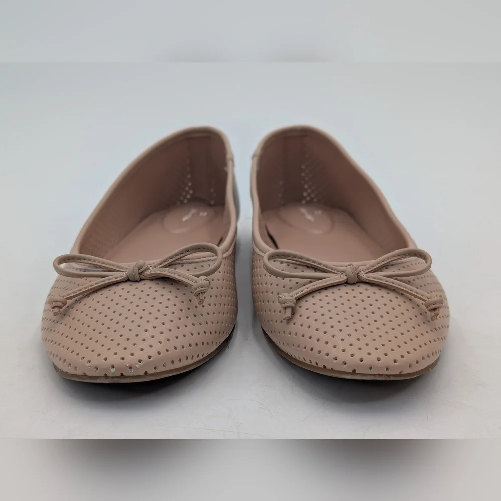 Bandolino Paprika Sz 11M Perforated Breathable Nude Comfy Slip-On Ballet Flats